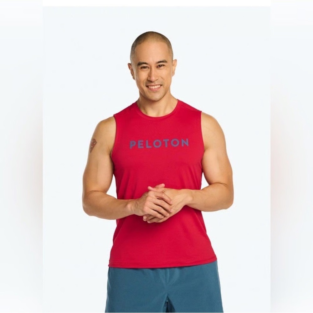Peloton Tank Top Red Nylon Wicking Cycling Fitness Gym Men's Size Large Active